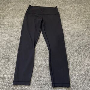 Lululemon - Wunder Under 25” - Size 8
